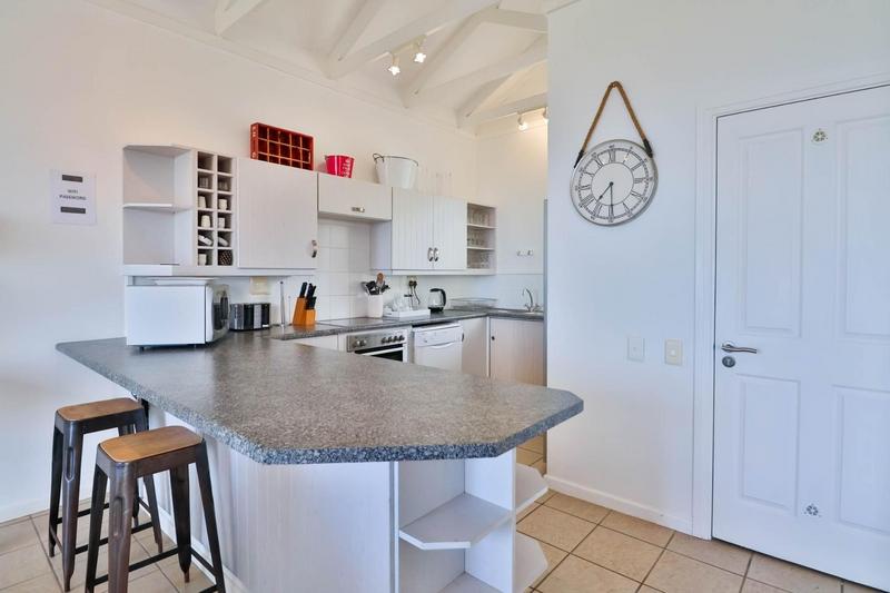 To Let 3 Bedroom Property for Rent in Pinnacle Point Golf Estate Western Cape